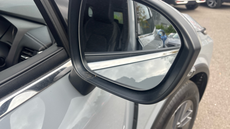 Nissan Qashqai 1.3 DiG-T MH Acenta Premium 5dr Petrol Hatchback